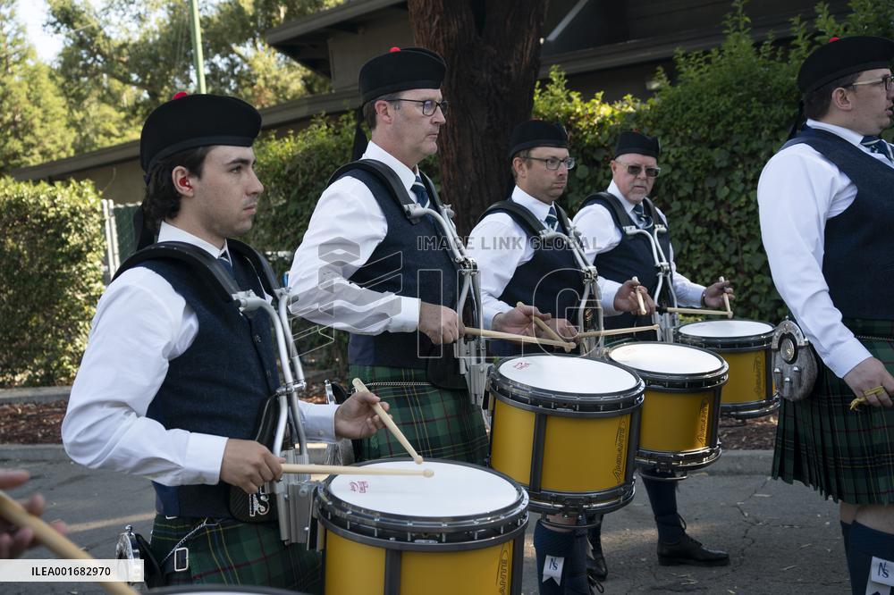 U.S.-CALIFORNIA-HIGHLAND MUSIC