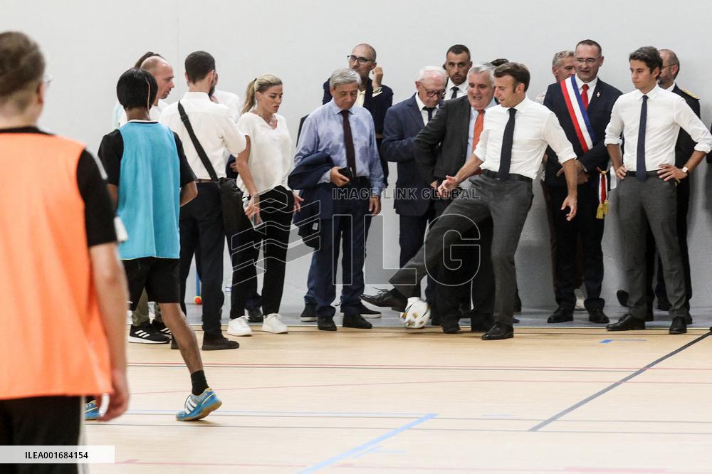 President Macron Visits Daniel-Argote Middle School - Orthez