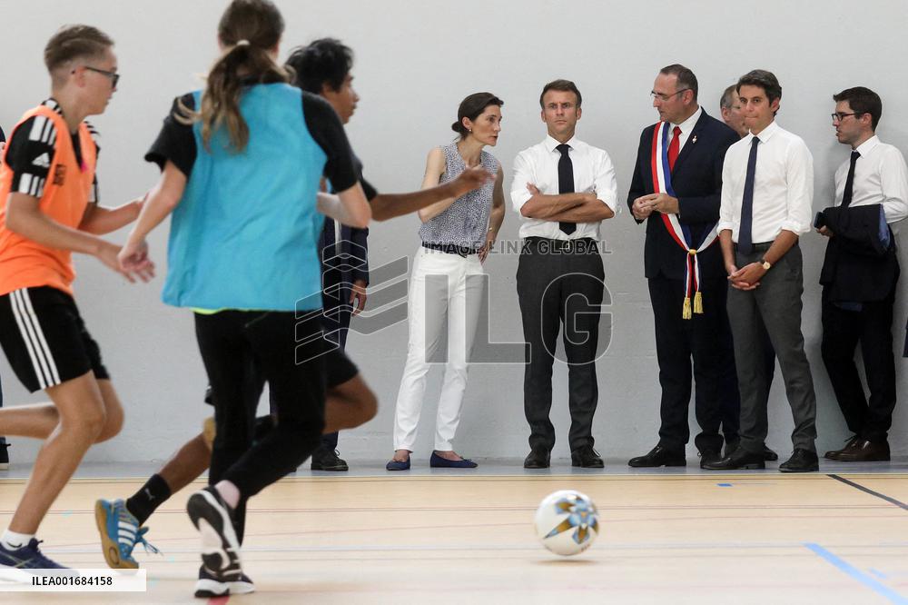 President Macron Visits Daniel-Argote Middle School - Orthez