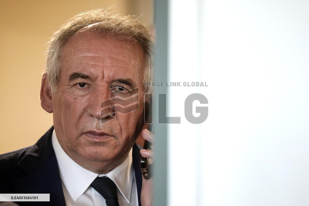 President Macron Visits Daniel-Argote Middle School - Orthez