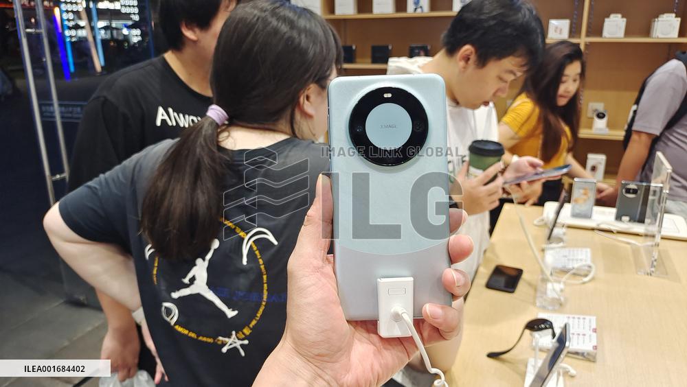 Huawei Mate60 Pro Phone Popular in China