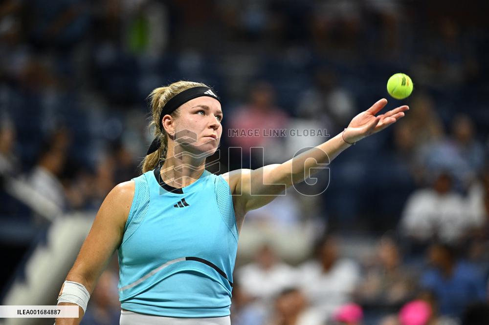 US Open - Quarter Final Muchova v Cirstea
