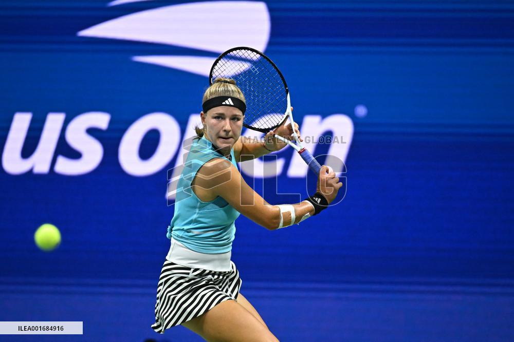 US Open - Quarter Final Muchova v Cirstea