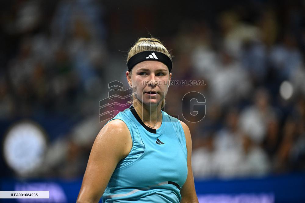 US Open - Quarter Final Muchova v Cirstea
