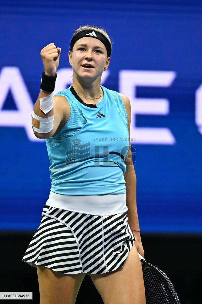 US Open - Quarter Final Muchova v Cirstea