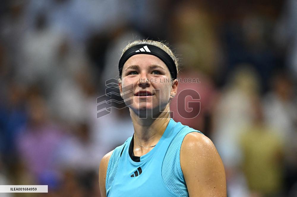 US Open - Quarter Final Muchova v Cirstea