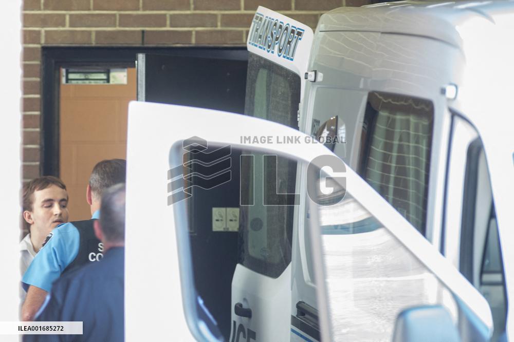 Trial of Man Who Ran Over Muslim Family Begins - Canada