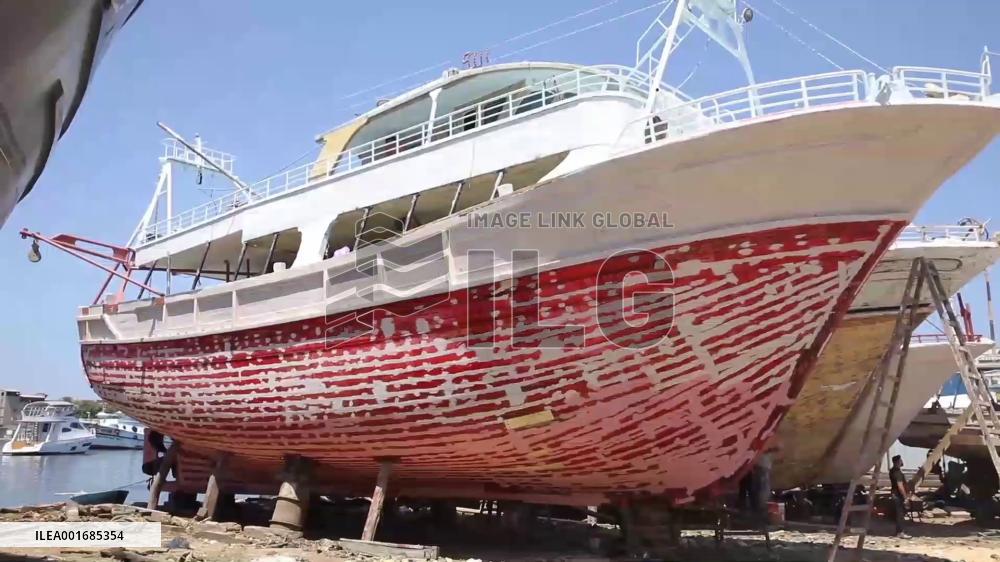 Egypt's coastal city gains fame in shipbuilding