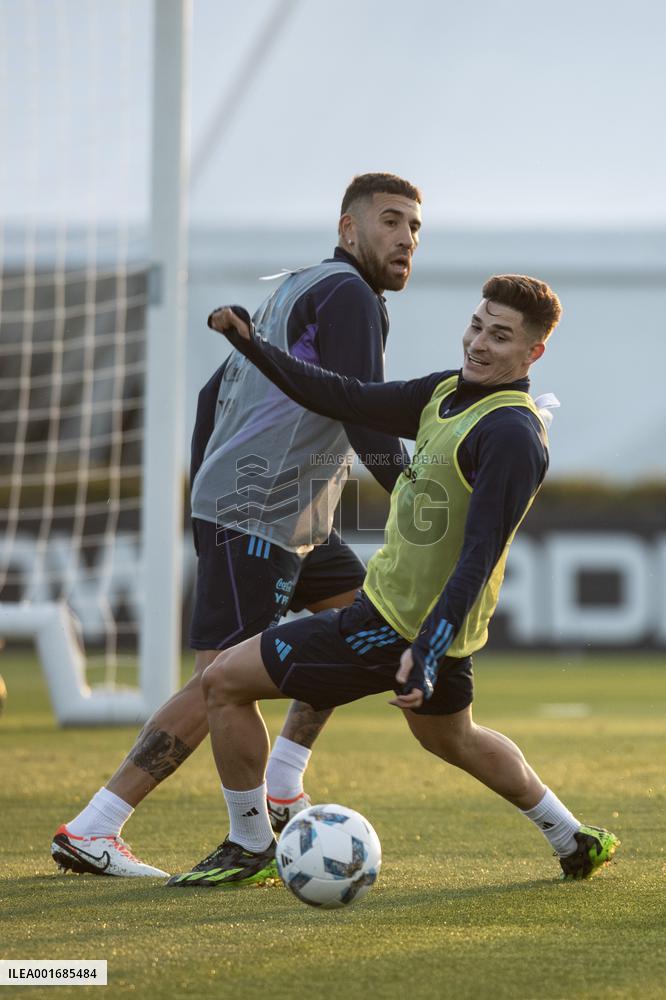 (SP)ARGENTINA-BUENOS AIRES-FOOTBALL-2026 FIFA WORLD CUP QUALIFIERS-ARGENTINA TRAINING