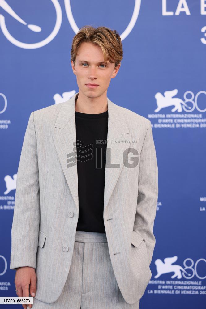 Venice - En Attendant La Nuit Photocall
