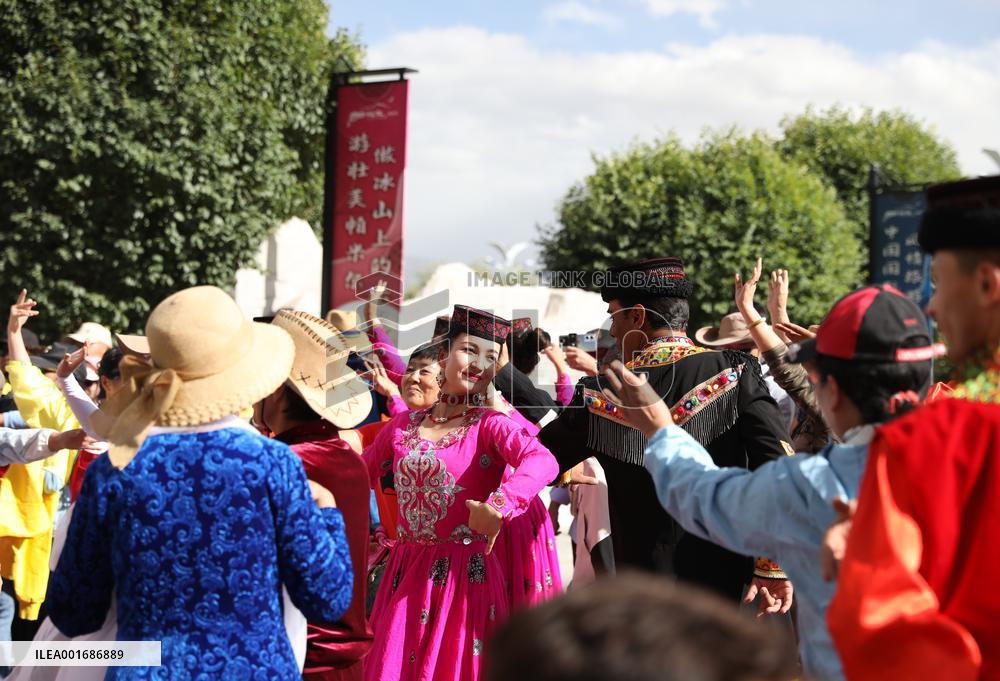 CHINA-XINJIANG-TAXKORGAN-TOURIST SERVICE (CN)