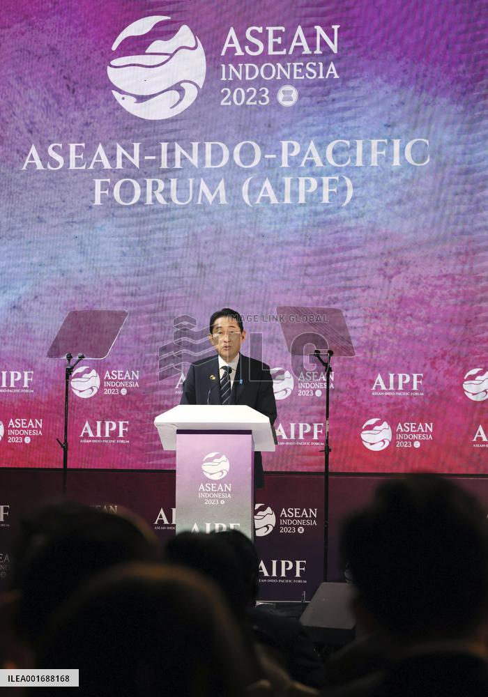 CORRECTED: ASEAN Plus Three meeting in Jakarta