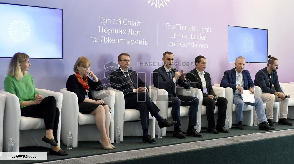 Third Summit of First Ladies and Gentlemen