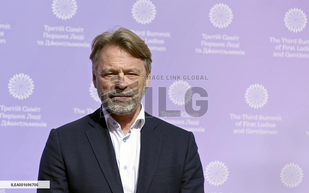 Third Summit of First Ladies and Gentlemen