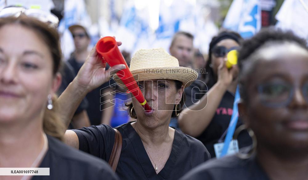 Quebec Health-Care Workers Protest - Montreal