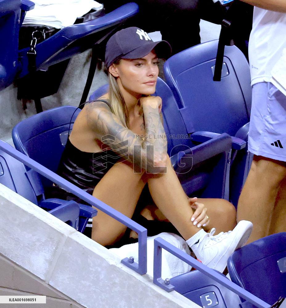 ophia Thomalla Attends US Open - NYC