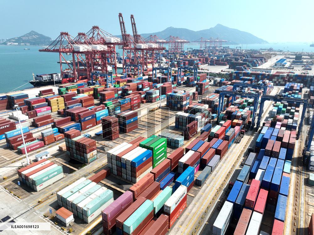 China Total Import And Export Value of Foreign Trade