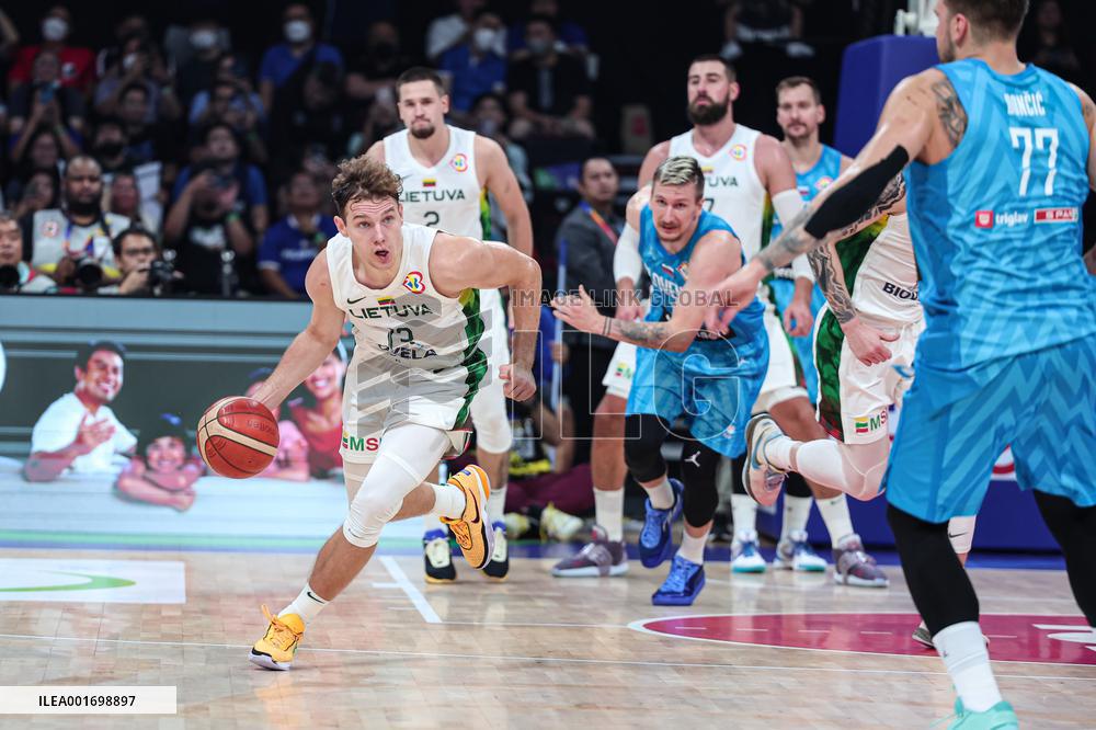 (SP)PHILIPPINES-MANILA-BASKETBALL-FIBA WORLD CUP-CLASSIFICATION GAMES 5-8-LTU VS SLO