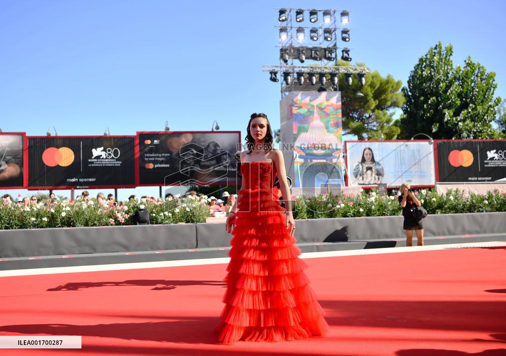 ITALY-VENICE-FILM FESTIVAL-HOLLY-PREMIERE