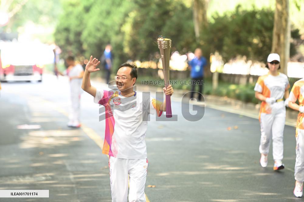 (SP)CHINA-HANGZHOU-ASIAN GAMES-TORCH RELAY (CN)
