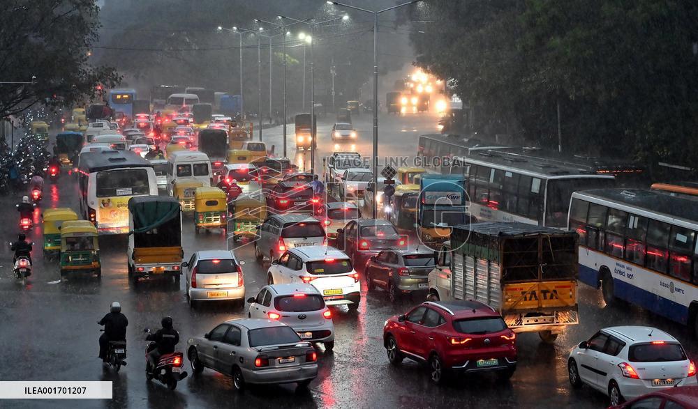 INDIA-BENGALURU-WEATHER-RAIN