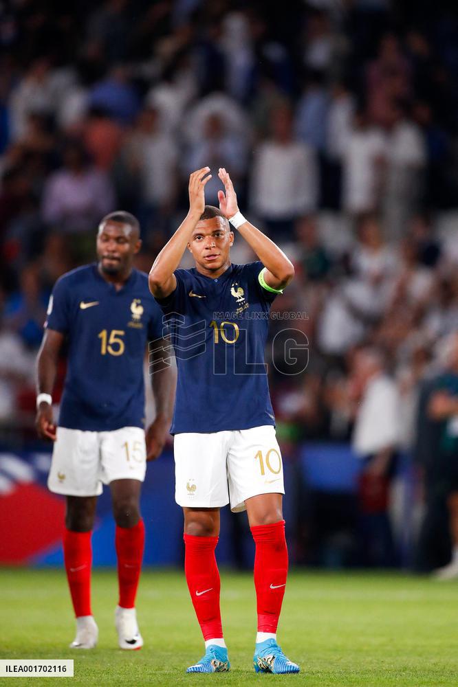 Euro Qualifiers - France v Ireland