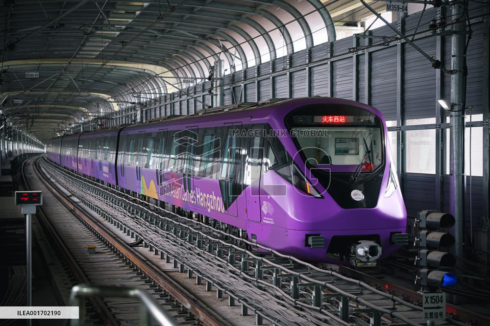 (SP)CHINA-HANGZHOU-19TH ASIAN GAMES-SUBWAY TRAIN (CN)