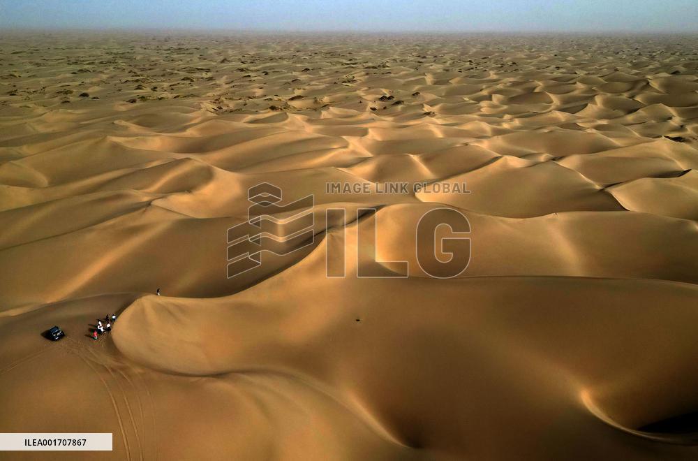 CHINA-XINJIANG-KASHGAR-DESERT-SCENERY (CN)