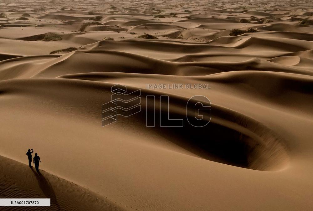 CHINA-XINJIANG-KASHGAR-DESERT-SCENERY (CN)