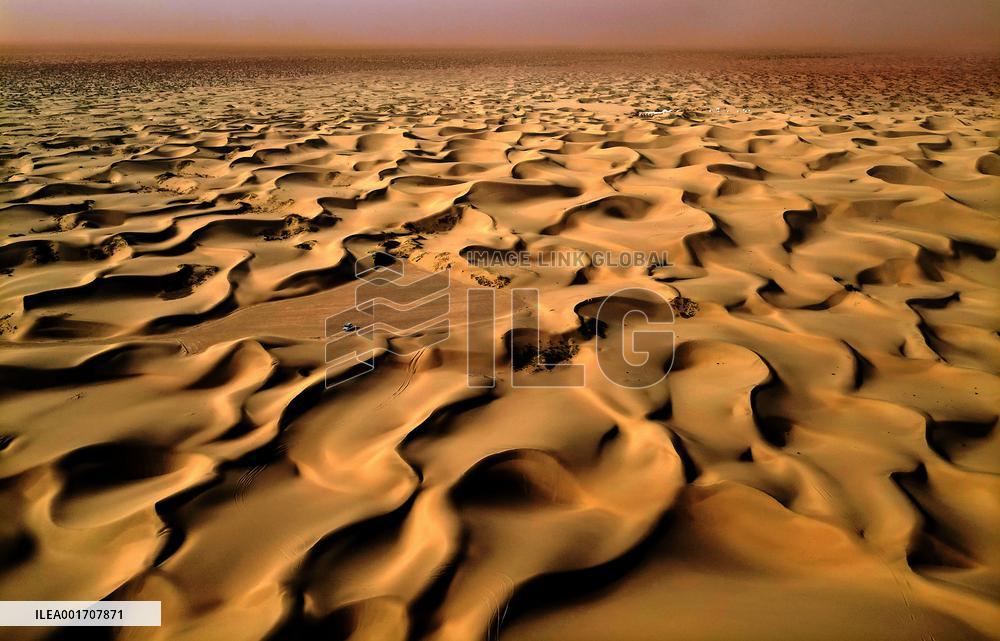 CHINA-XINJIANG-KASHGAR-DESERT-SCENERY (CN)