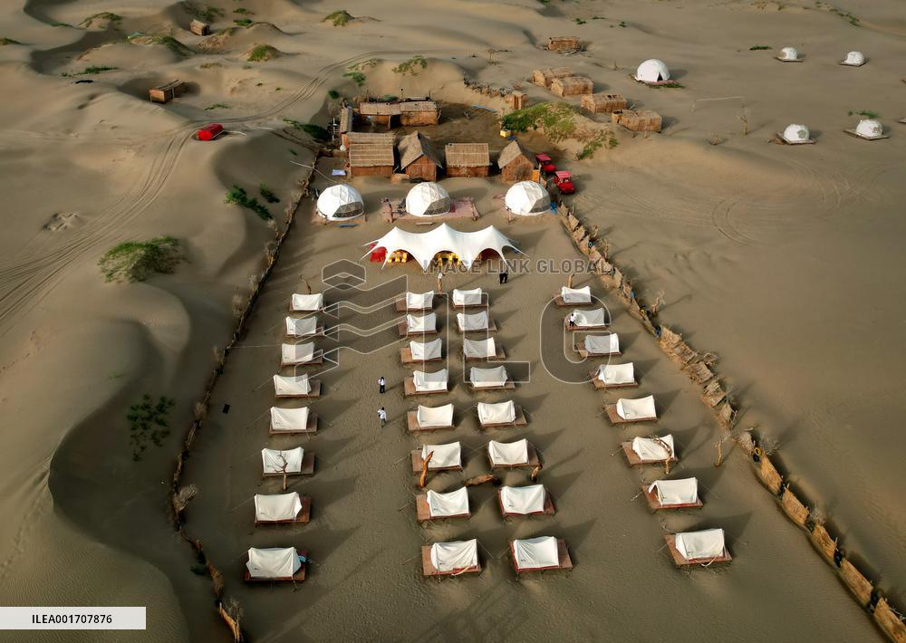 CHINA-XINJIANG-KASHGAR-DESERT-SCENERY (CN)