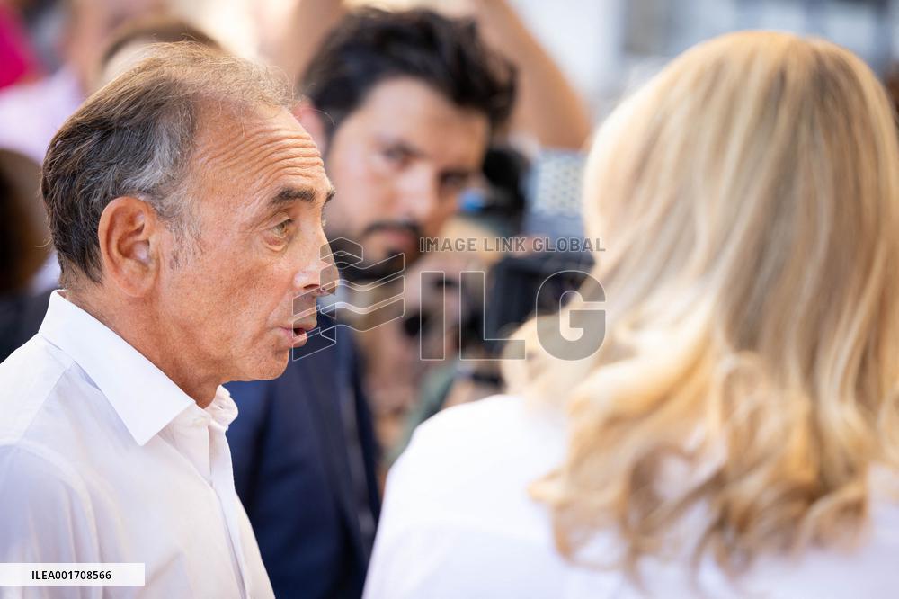 Eric Zemmour And Marion Marechal Visit To The Market - Cogolin