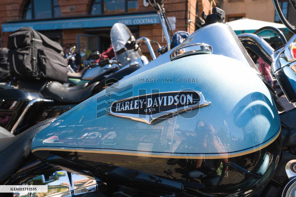 Doomstrikers France Visit Toulouse