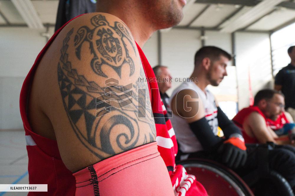 Amelie Oudea-Castera Visit To The Chateau De L Hers Gymnasium - Toulouse