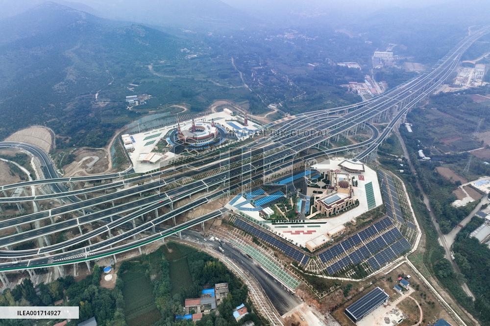 The First Zero-carbon Expressway Jinan-Weifang Under Construction in China