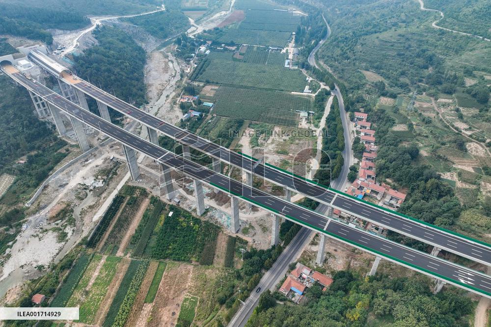 The First Zero-carbon Expressway Jinan-Weifang Under Construction in China