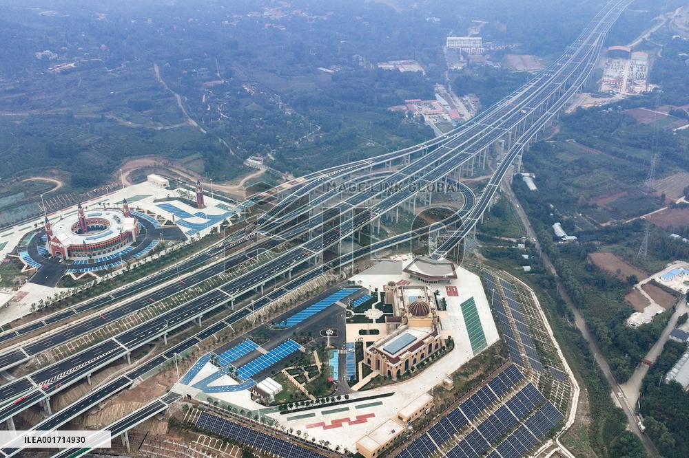 The First Zero-carbon Expressway Jinan-Weifang Under Construction in China