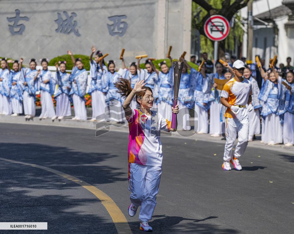 (SP)CHINA-SHAOXING-ASIAN GAMES-TORCH RELAY (CN)