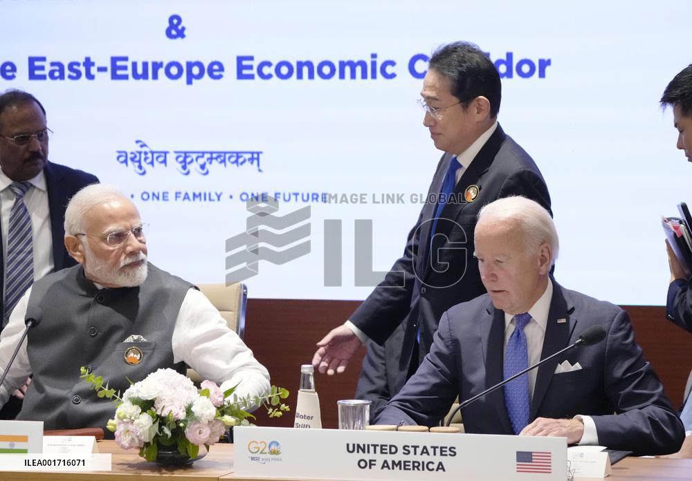 U.S., Indian leaders in New Delhi
