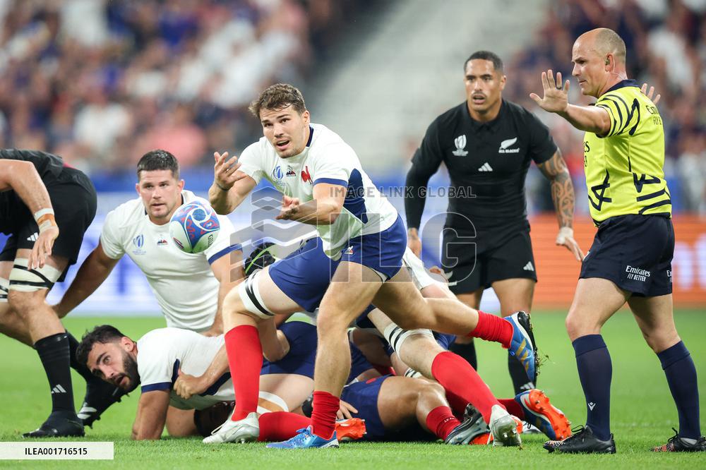 RWC - France Defeat New Zealand In The Opening Game
