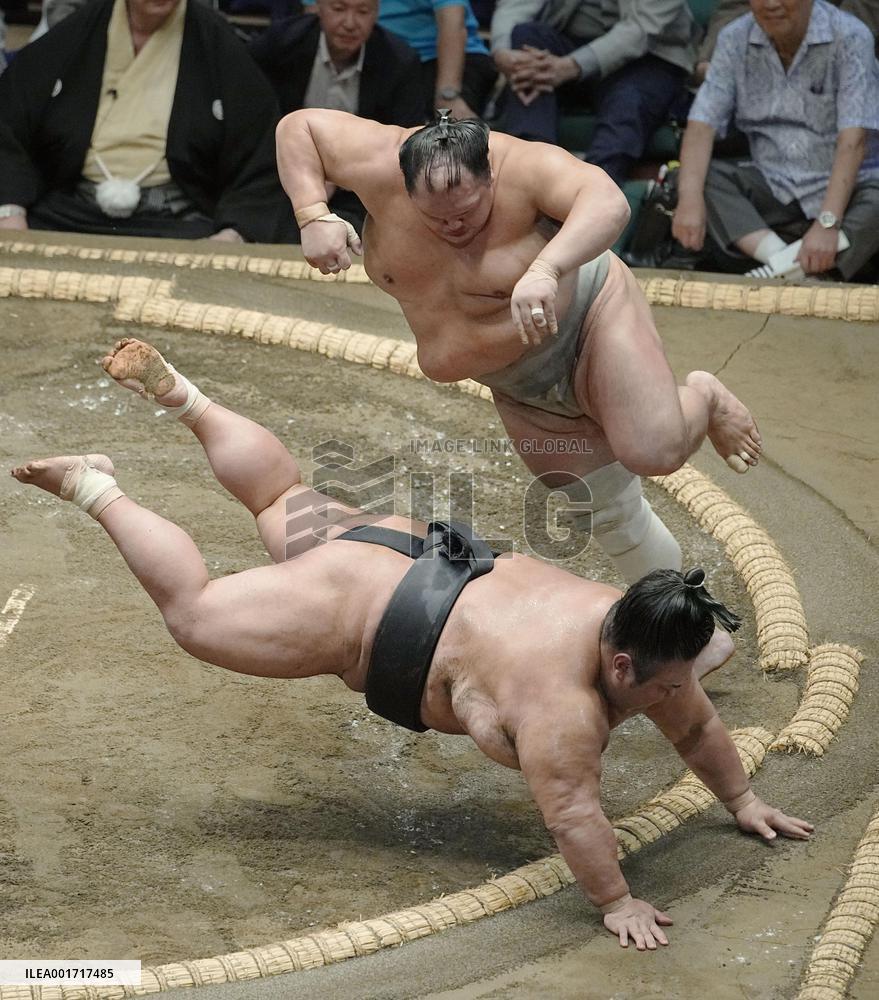 Autumn Grand Sumo Tournament