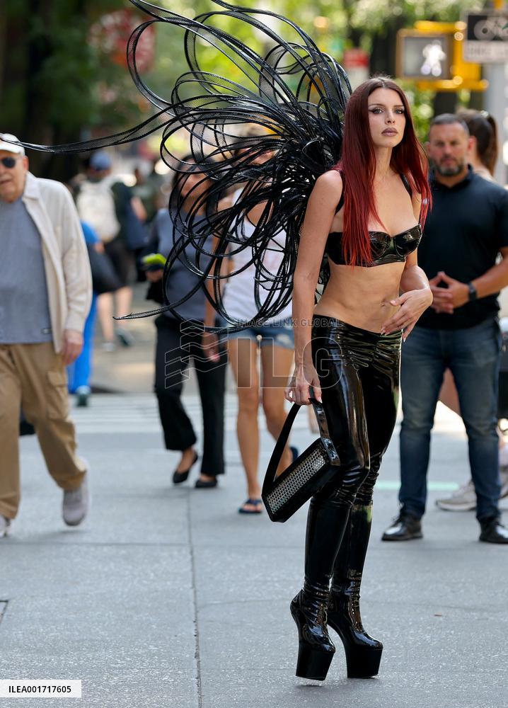 Julia Fox At A Victoria's Secret Photoshoot - NYC