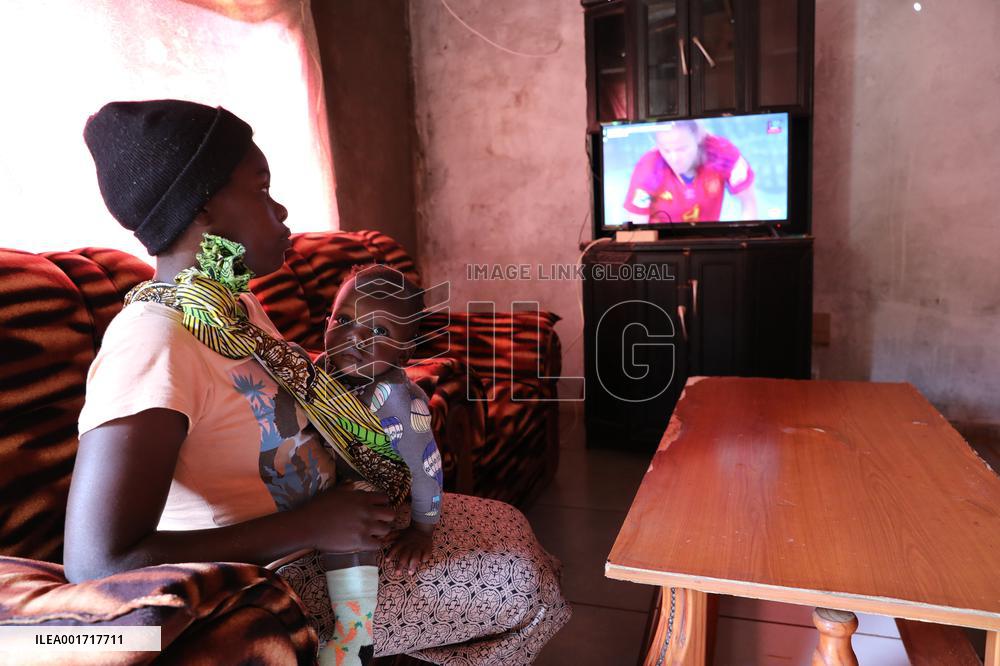 MOZAMBIQUE-MAPUTO-CHINA-STARTIMES-SATELLITE TELEVISION SIGNAL-PROJECT STAFF
