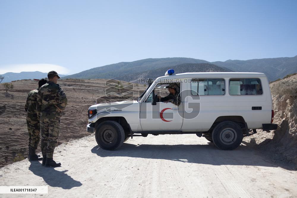 Organisation in the mountain village after the earthquake - Tafeghaghte