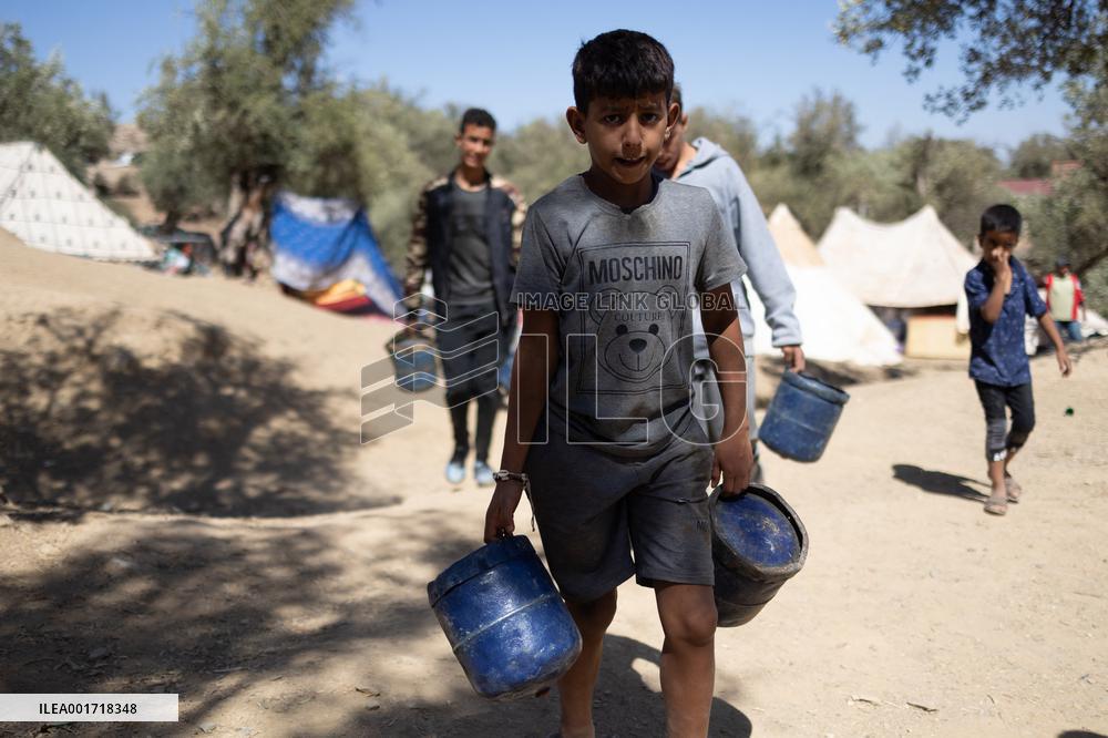 Organisation in the mountain village after the earthquake - Tafeghaghte