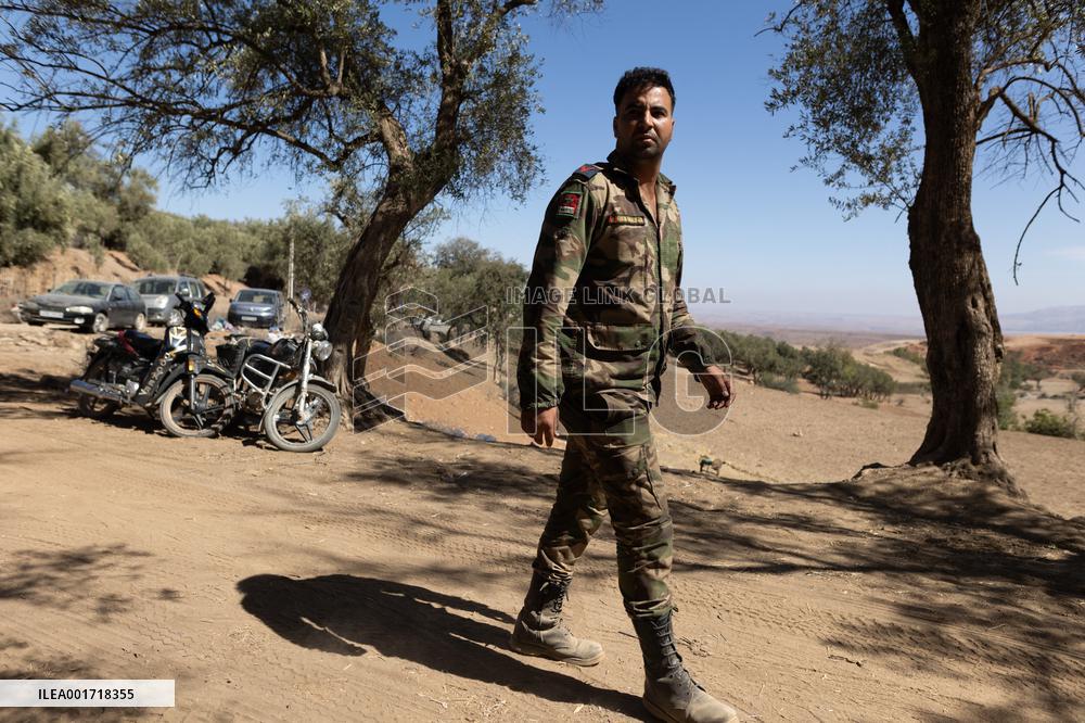 Organisation in the mountain village after the earthquake - Tafeghaghte