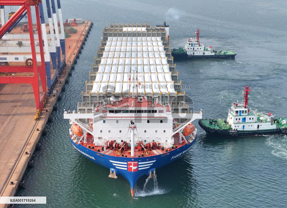 Liquefied Natural Gas Imports in Yantai Port