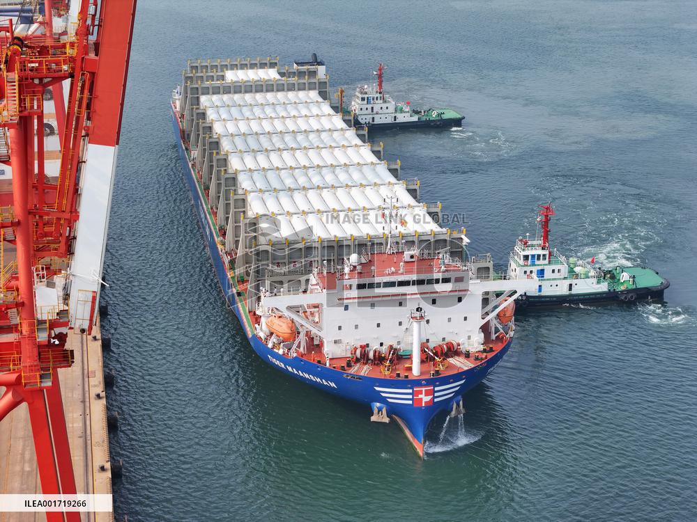 Liquefied Natural Gas Imports in Yantai Port