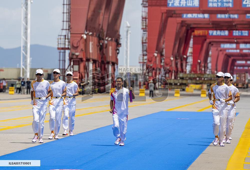 (SP)CHINA-NINGBO-ASIAN GAMES-TORCH RELAY (CN)