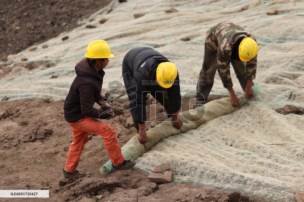 CHINA-SICHUAN-RUOERGAI COUNTY-GRASSLAND RESTORATION (CN)